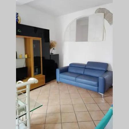 Apartment Luminoso In Centro Storico.
